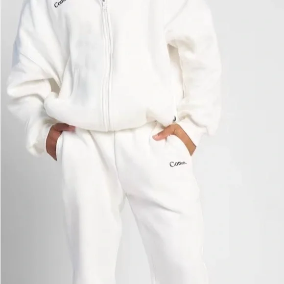Women's Cozy White Zip-Up Hoodie